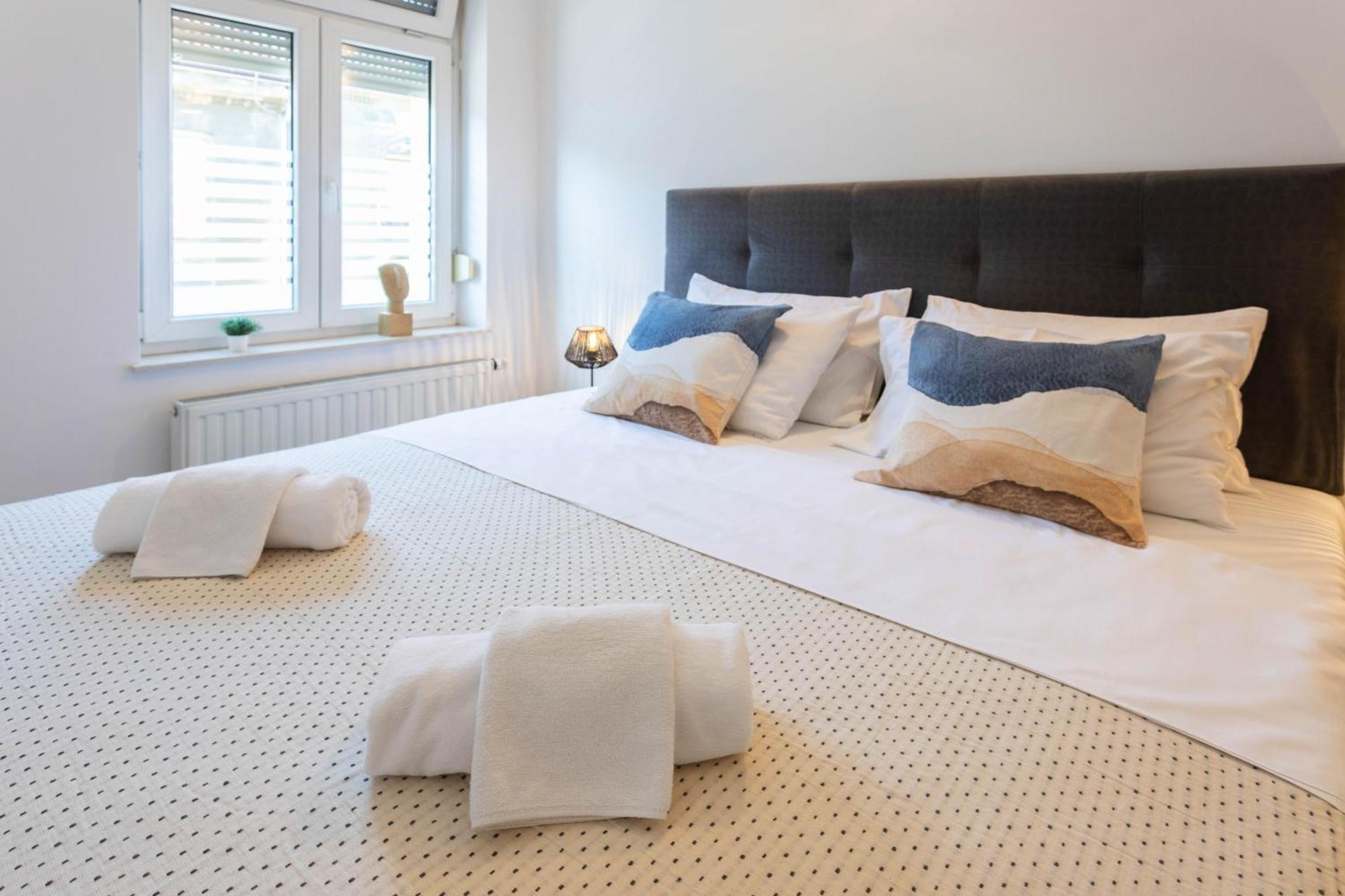 Design And Modern Apartments In Heart Of Zagreb Extérieur photo